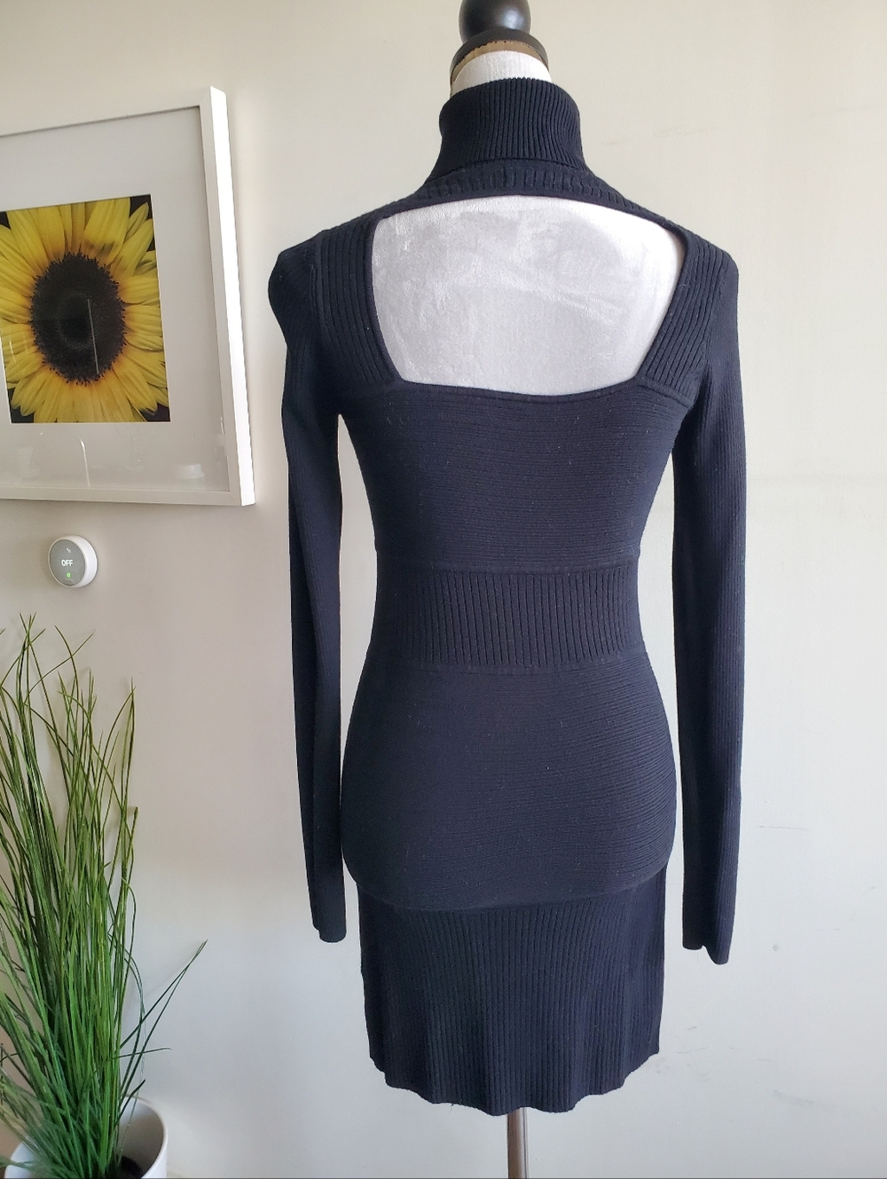 GUESS Cut-out Back Mini Dress